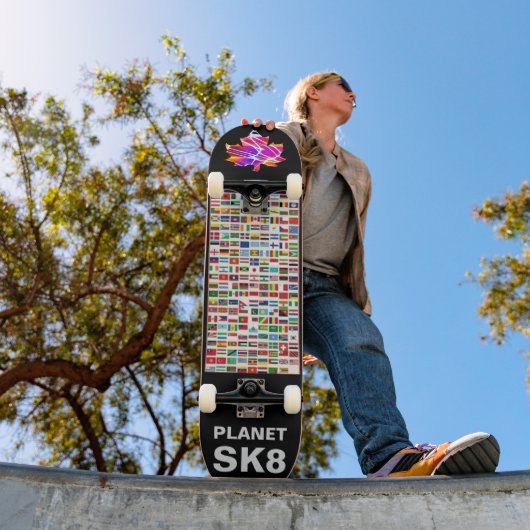 PLANET SK8 SKATEBOARD (Buiten 1)