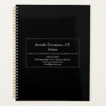 Planificateur d'avocat traditionnel<br><div class="desc">Cette conception sobre, traditionnelle et minimaliste de l'urbaniste comporte une bordure à une ligne et une rangée décorative de formes carrés. Il peut être utilisé par un professionnel comme un avocat, un avocat, un avocat ou un conseiller juridique. Le nom, la profession et les coordonnées peuvent être personnalisés.</div>