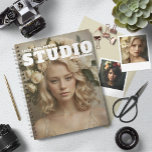 Planificateur photo personnalisé du photographe<br><div class="desc">Êtes-vous un photographe à la recherche du planificateur idéal pour planifier les rendez-vous clients et gérer vos tâches de montage et de marketing croissantes ? Le planificateur de ce photographe personnalisé ne se contente pas de présenter votre propre image comme l'art de la couverture, il affiche également de manière visible...</div>