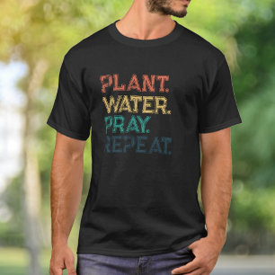 Plant Water Pray Herhaal Retro  T-shirt