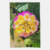 Plante rose et jaune de serviette de cuisine de (Vertical)