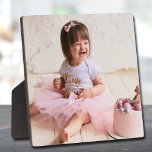 Plaque arrière du cadre photo<br><div class="desc">Plaque tabletop avec chevalet intégré avec votre photo préférée placée directement sur le panneau du carton pour une image incroyablement nette avec une surface nettoyée facile à essuyer. Idéal comme cadeau ou pour afficher votre photo préférée chez vous. CONSEIL : Si vous utilisez une plaque carré, recadrez votre photo au...</div>