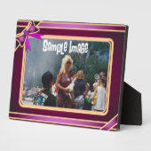 Plaque d'art violet au ruban (Côté)