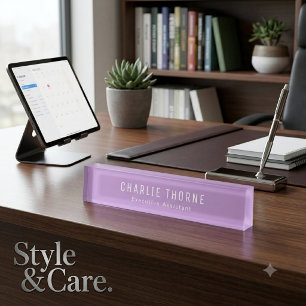 Plaque de bureau Violet givré avec nom et titre