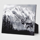 Plaque de caribou et de montagnes (Côté)