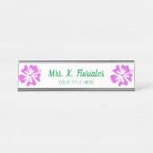 Plaque de nom personnalisée avec logo de fleur Hib (Devant)