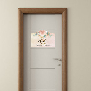 Plaque De Porte Nom monogramme d'eucalyptus rose pâle