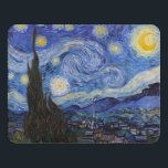Plaque De Porte Une nuit étoilée : Saint Remy par Vincent Van Gogh<br><div class="desc">L'année est 1889. Vincent Van Gogh est un patient de l'asile Saint-Paul-de-Mausole à Saint-Rémy-de-Provence, France. Il souffre de maladie mentale, et ses médecins lui ont conseillé de rester à l'intérieur et d'éviter de peindre. Mais Van Gogh ne peut pas résister à l'envie de créer, et il passe ses jours à...</div>