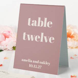 Plaque De Table Bold Dusty Rose Retro Numéro de mariage personnali