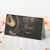 Plaque De Table Bottes, Casquette et Mariage de bois (In SItu (Mariage))