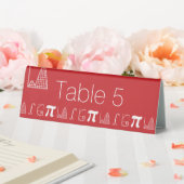 Plaque De Table Ça S'Additionne sur un Présentoir de Table Cerise (In SItu (Mariage))