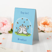 Plaque De Table Caricature de moutons mignons amis et papillons (In SItu (Mariage))