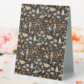 Plaque De Table Chasseur de champignons Champignons moyens (In SItu (Mariage))