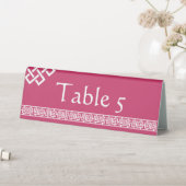 Plaque De Table Élégance Chinoise dans un Porte-Nom Table Tent en (En SItu (Tableau))