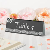 Plaque De Table Élégance chinoise sur un panneau de table noir (In SItu (Mariage))
