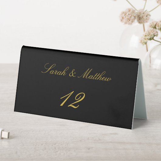 Plaque De Table Élégant Black Gold Script Customisé Numéro de tabl (En SItu (Tableau))