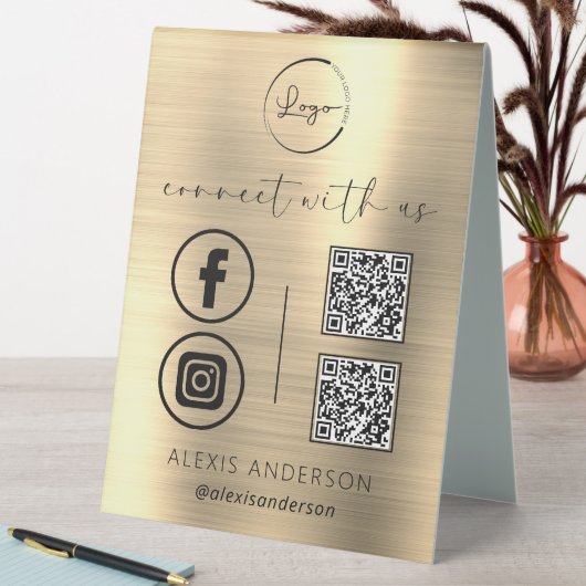 Plaque De Table Gold QR Connect With Us Business Logo Médias socia (En SItu (Tableau))