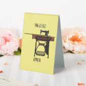 Plaque De Table Illustration de la machine à coudre (In SItu (Mariage))