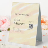 Plaque De Table Lait miel bougie soja entreprise ajouter q r code (In SItu (Mariage))