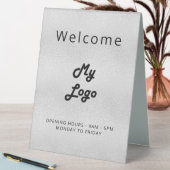 Plaque De Table Logo business métal argent accueil (En SItu (Tableau))