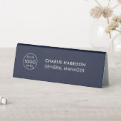 Plaque De Table Logo d'entreprise | Bureau de manager moderne bleu (En SItu (Tableau))