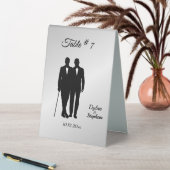 Plaque De Table Mariage gris argenté avec des noms et des dates (En SItu (Tableau))