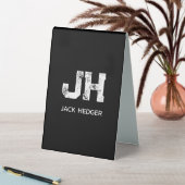 PLAQUE DE TABLE MINIMALIST WHITE TWO LETTER MONOGRAM NAME BLACK  (En SItu (Tableau))