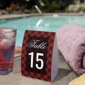 Plaque De Table Modern Red Buffalo Plaid Wedding Table Number (InVersositu (sur table))
