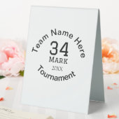 Plaque De Table Nom de l'équipe ici ajouter le nom du tournoi anné (In SItu (Mariage))