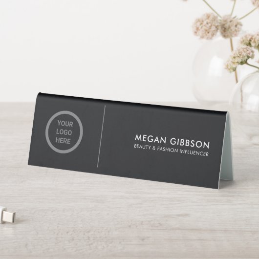 Plaque De Table Nom modifiable noir Modèle Logo Bureau d'affaires (En SItu (Tableau))