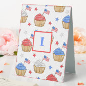Plaque De Table Patriotic Cupcakes & Stars Numéro de tableau (In SItu (Mariage))