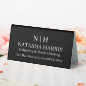 Plaque De Table Présentoir de bureau à logo monogrammé pour les he (In SItu (Mariage))