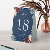 Plaque De Table Red Blush Floral Navy Blue Mariage Numéro de table (En SItu (Tableau))