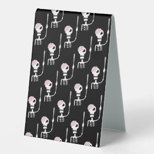Plaque De Table Squelette d'Halloween avec épée
