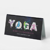 Plaque De Table Style d'instructeur de yoga moderne | Guérison hol (Recto)