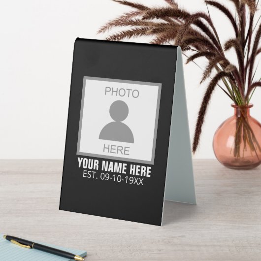 Plaque De Table Votre photo ici Nom et âge (En SItu (Tableau))