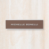 Plaque minimaliste Brown moderne (Devant)