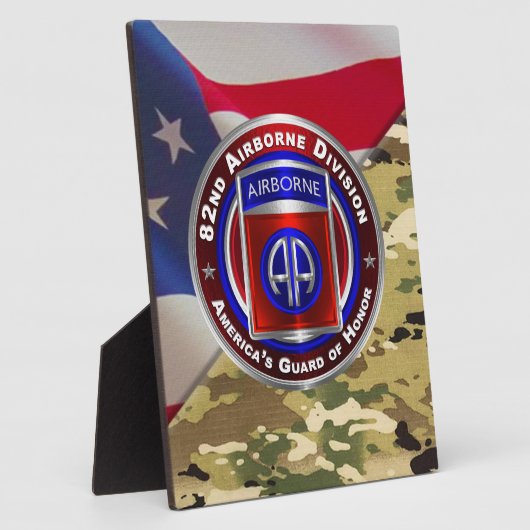 Plaque Photo 82e division aéroportée (Côté)