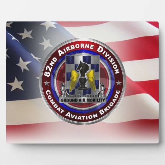 Plaque Photo 82nd Airborne Division Aviation Brigade  (Devant)