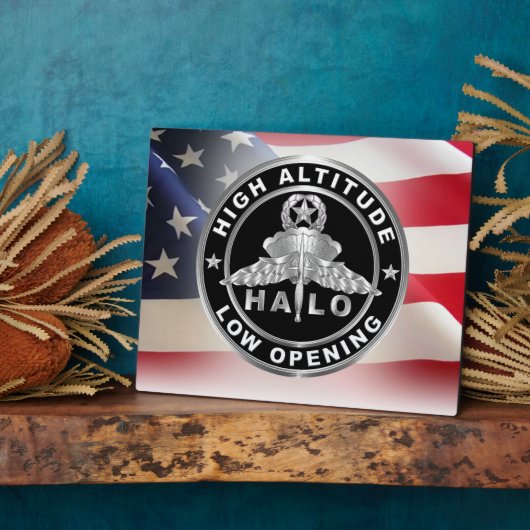 Plaque Photo Ailes à basse ouverture haute altitude (HALO) (Côté)