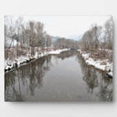 Plaque Photo Arbres se reflétant dans la rivière (Devant)