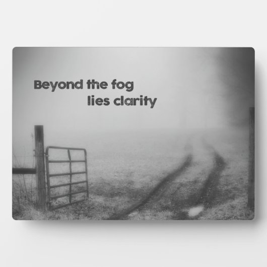 Plaque Photo Au-delà du brouillard, la clarté (Devant)