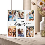 Plaque Photo Besties Friends 6 Photo Collage Keepsaké<br><div class="desc">Célébrez votre amitié avec Best Friends 6 Photo Collage Keepsaké Plaque. Cette plaque personnalisée présente un collage joliment arrangé de six photos chères, capturant des moments inoubliables. Conçu à partir de matériaux de qualité, il est parfait pour l'affichage sur un bureau, une étagère ou un mur. Le message chaleureux "Best...</div>