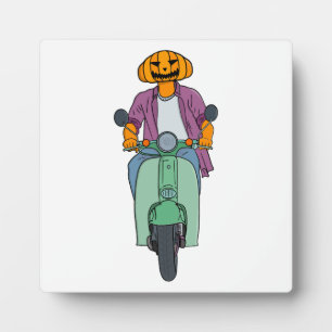 Plaque Photo Cavalier Citrouille sur Scooter Menthe