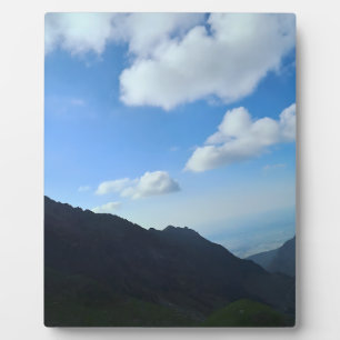 Plaque Photo Cimes des Carpates sous un ciel bleu – Photographi