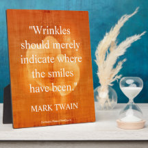 Citation d'anniversaire de Mark Twain avec des cœu