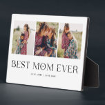 Plaque Photo Collage photo minimaliste Best Mom Ever Keepsaké P<br><div class="desc">Bloc photo de jour de mère personnalisable avec 3 photos de votre propre avec une police de typographie amusante en dessous qui dit "meilleure mère jamais" avec un coeur dans la lettre "O". Un cadeau parfait pour la mère.</div>
