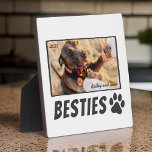Plaque Photo Comique moderne Pet Paw Bestie Best Friends BFF Ph<br><div class="desc">Le design est composé d'une typographie ludique et amusante avec une police sans serif. Ajoutez une photo personnalisée de vous et de votre animal de compagnie</div>