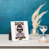 Plaque Photo Conception de jeux d'expert en distanciation socia (Insitu)