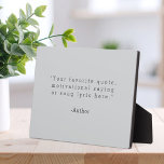 Plaque Photo Créez votre propre devis<br><div class="desc">Créez votre propre citation personnalisée décoration maison plaque. Ajoutez votre dicton préféré,  paroles de vers de la bible ou texte personnalisé dans la typographie minimaliste style machine à écrire.</div>